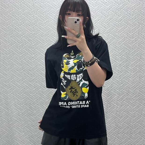 베이프 AAPE 오사카 한정판 마네키네코 반팔티 L C11093