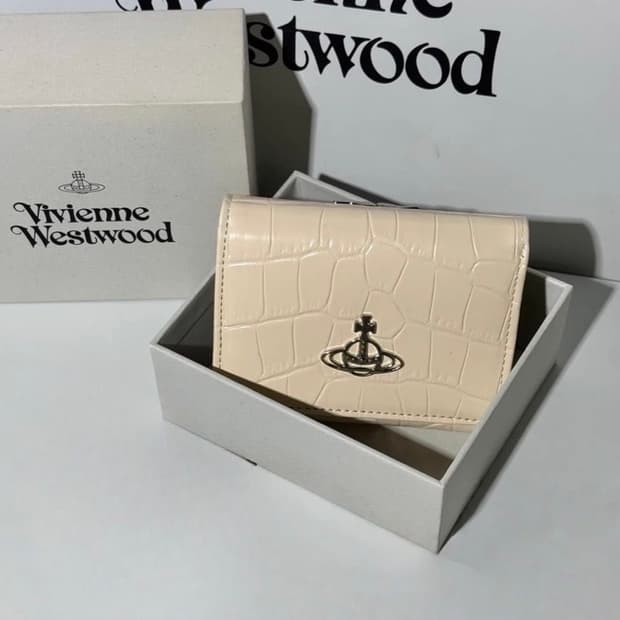 비비안웨스트우드 아카이브 은장 orb 레더 하프월렛 반지갑