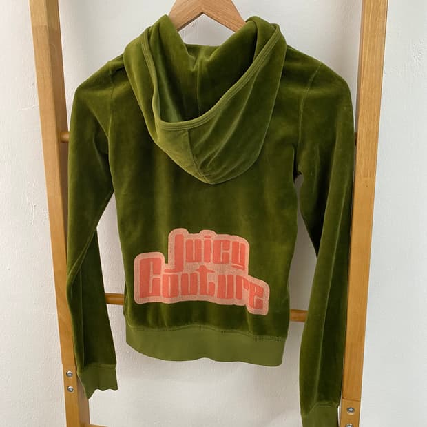 쥬시쿠티르 말차 벨벳후드집업