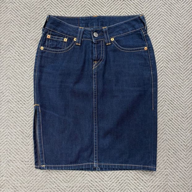 리바이스 데님 스커트 v2713