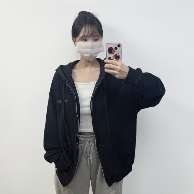 마뗑킴 피그먼트 솔리드 후드집업 블랙