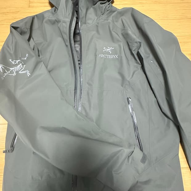 아크테릭스 빔즈 제타 그레이[L]