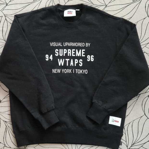 슈프림과 WTAPS 콜라보 맨투맨 블랙 L