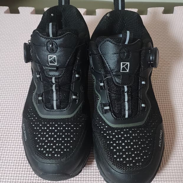 콜핑 여성 다이얼 트레킹 운동화240상태굿