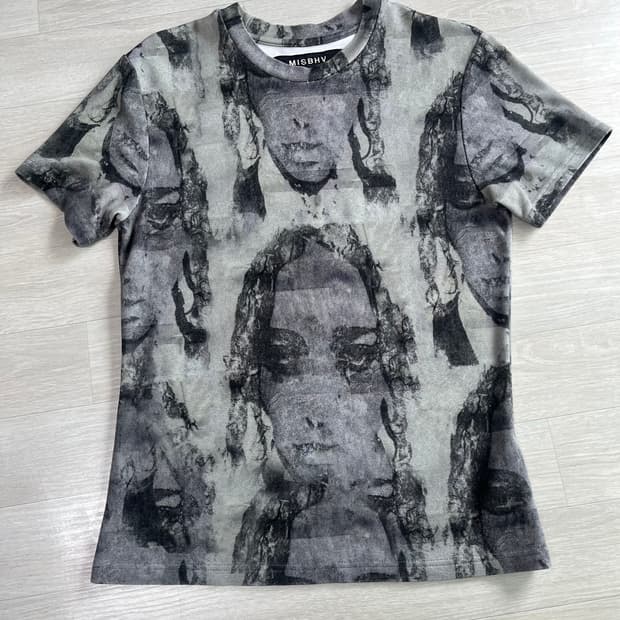 Misbhv T-SHIRT