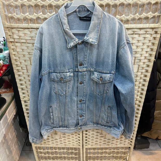 44/105 정품 발렌시아가 무지개 백로고 데님자켓 팝니다