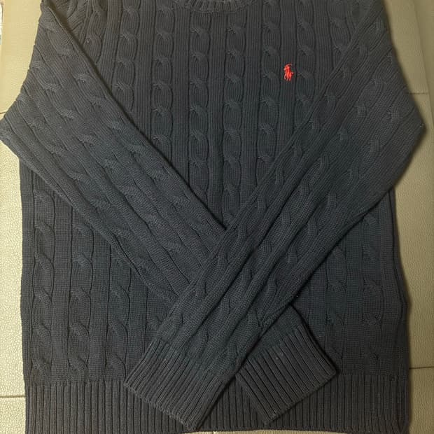 폴로 케이블 니트