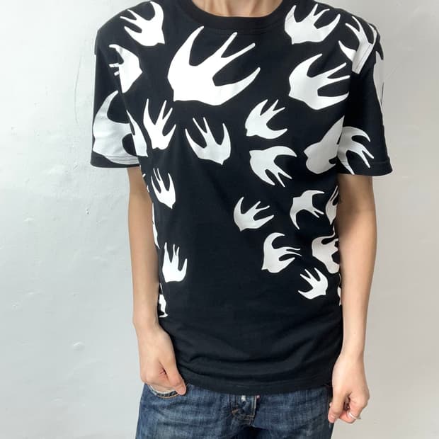 McQ 2016 Swallow All-Over Print T-Shirt
