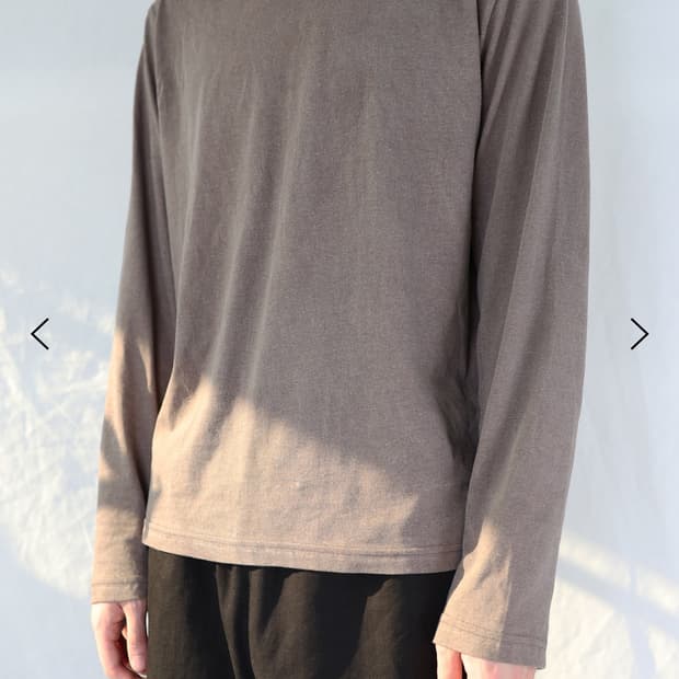 les롱슬리브 브라운 팝니다.