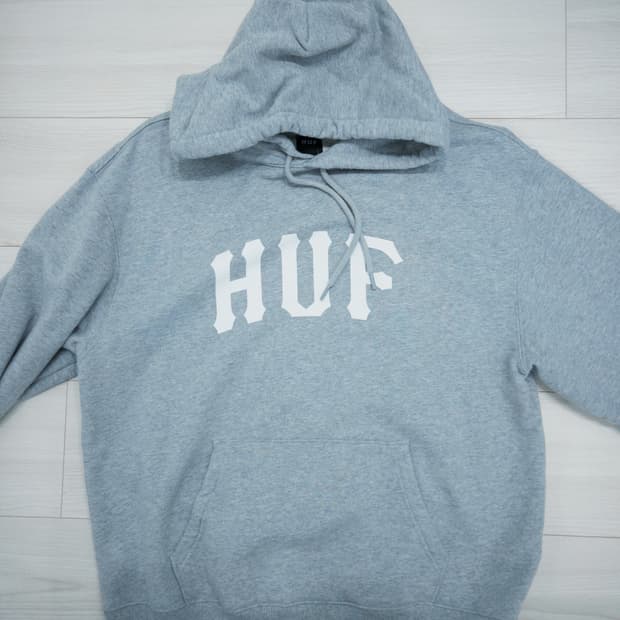 Huf 그레이 후드 L사이즈입니다