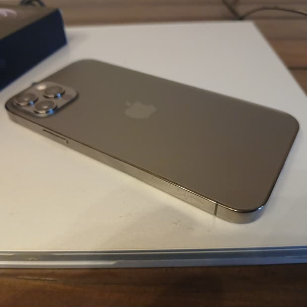 아이폰12프로 128기가 그래파이트 그레이 판매