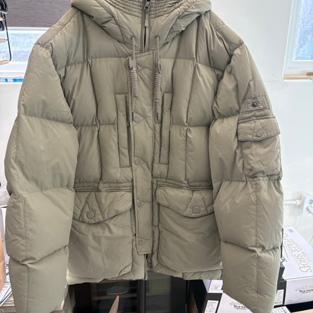 시리즈 구스다운 에어트루퍼 105