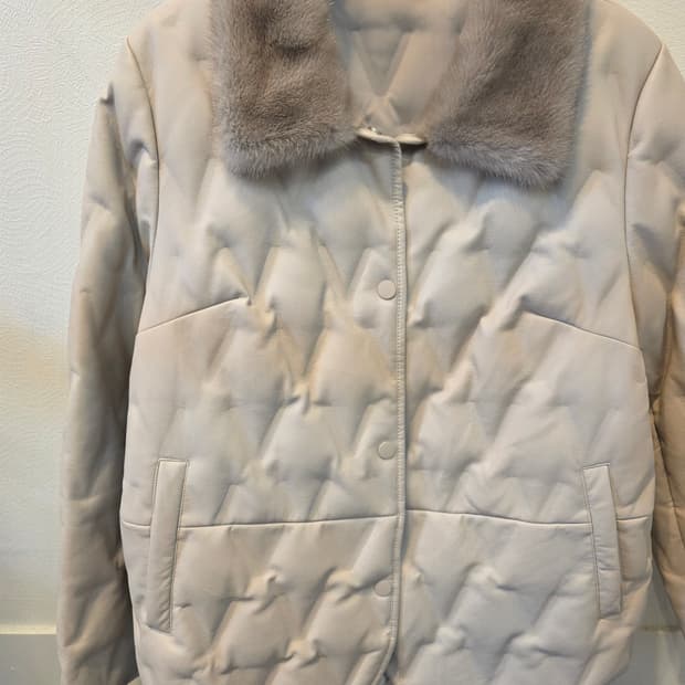 박춘무 밍크 카라 퀼티드 페이크 다운코트