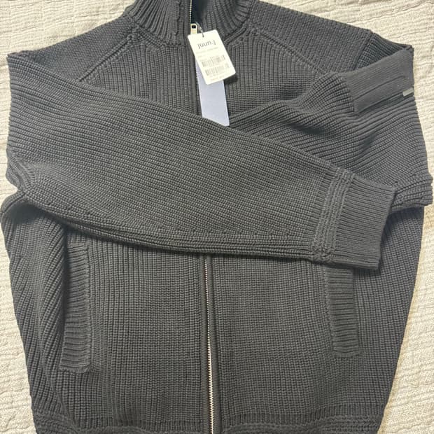 준지 25fw ma1 포켓 하이넥 집업 가디건