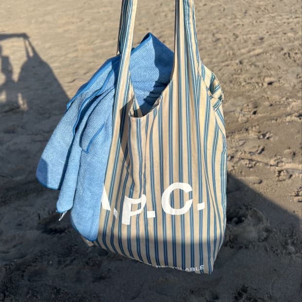 아페쎄 리사이클링 백 블루