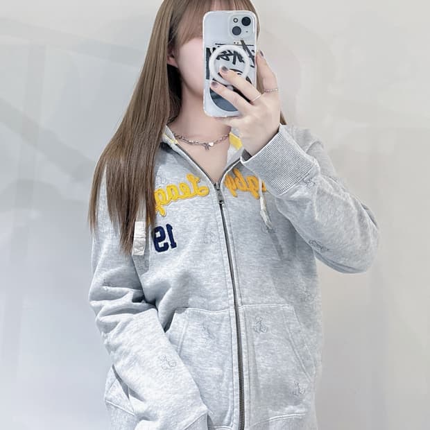 티니위니 그레이 빅로고 후드집업