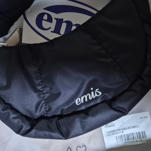 (새상품) 이미스 패디드 미니백 키링 블랙