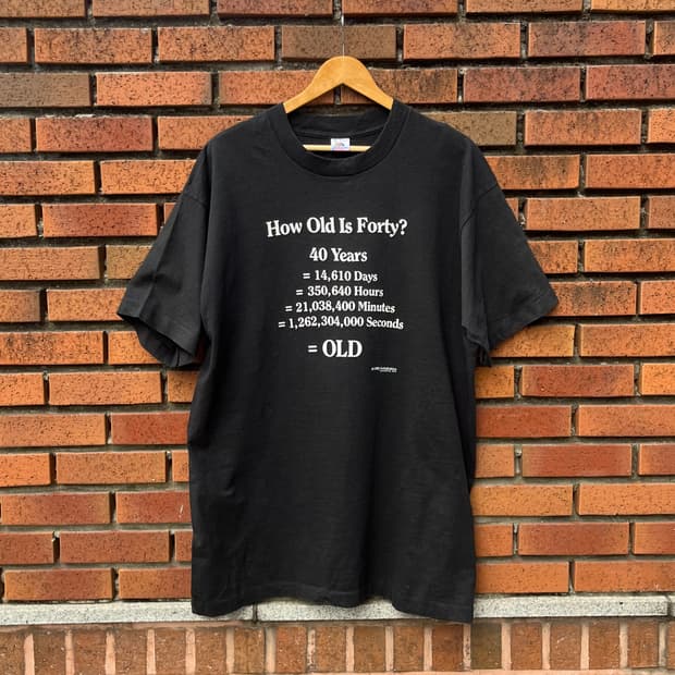 90s 빈티지 포티 레터링 티셔츠 (105)