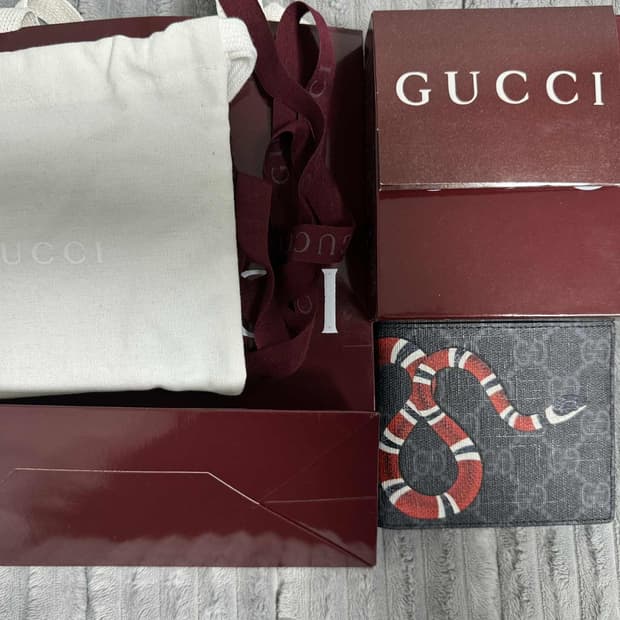 구찌 스네이크 반지갑