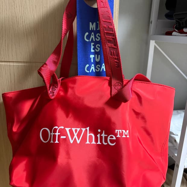 오프화이트 (Off White) 레드 토트백