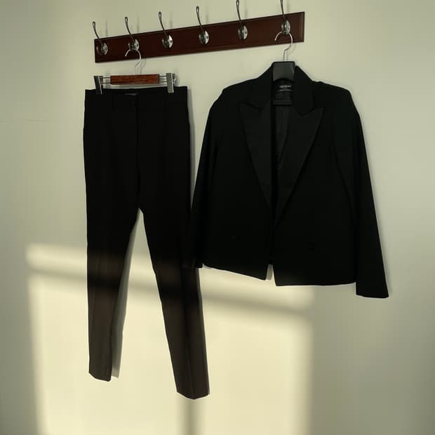 입생로랑 뷰티 유니폼 셋업