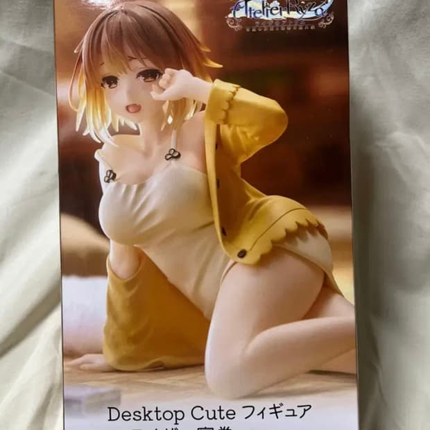 라이자의 아틀리에 데스크탑 큐트 잠옷 피규어