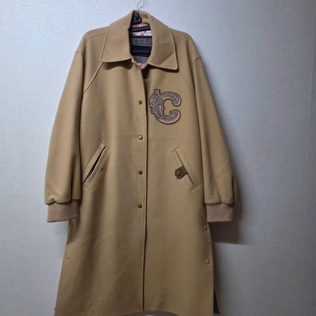 럭키슈에뜨 롱코트