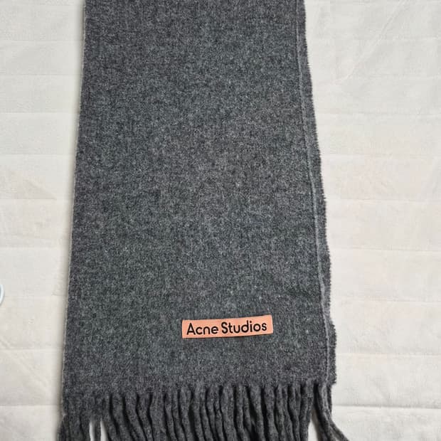 아크네스튜디오 울 플린지 머플러 멜란지