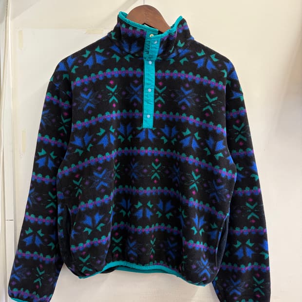 N139. 엘엘빈 신칠라 후리스