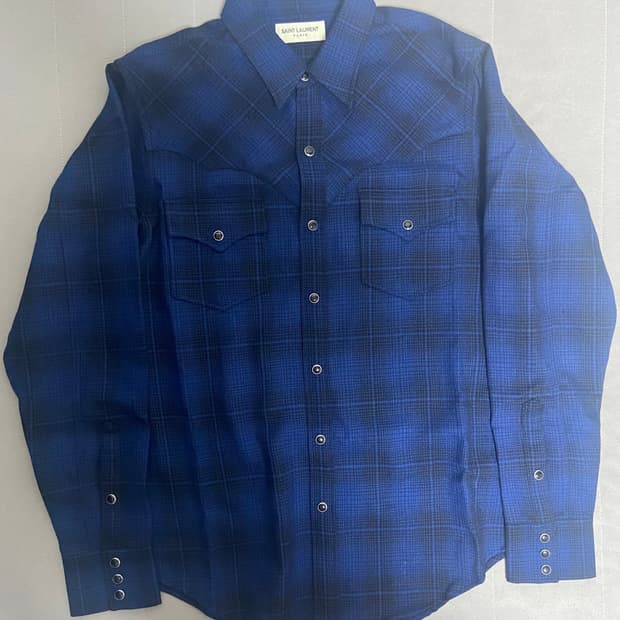 생로랑 에디시즌 울셔츠 S