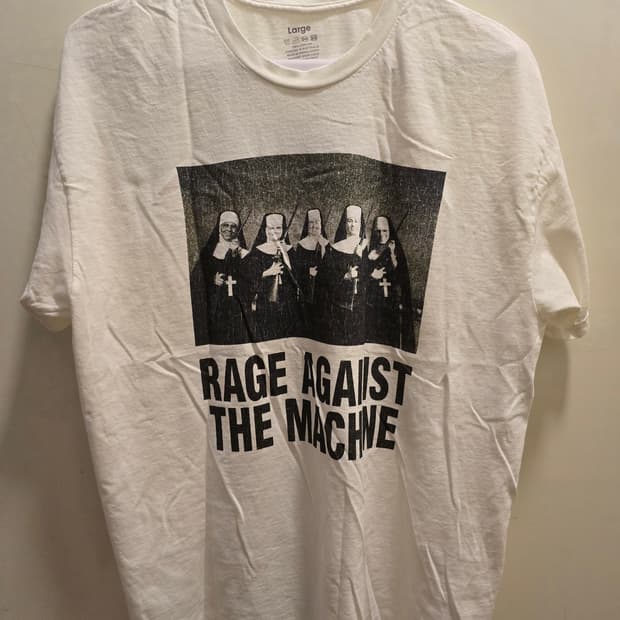 Rage against the machine vintage tshirt