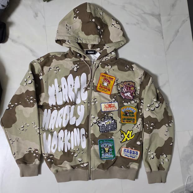 Xlarge multi logo zip up 후드집업 M