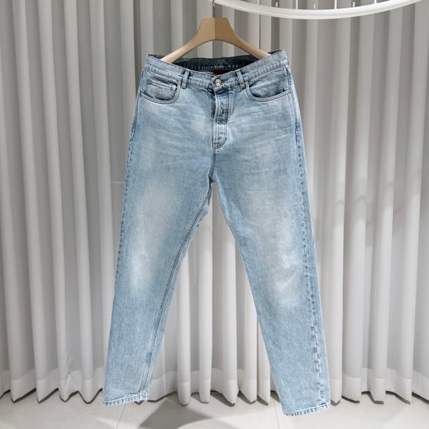 (A/50) / 브루넬로 쿠치넬리 미드 라이즈 슬림핏 데님팬츠