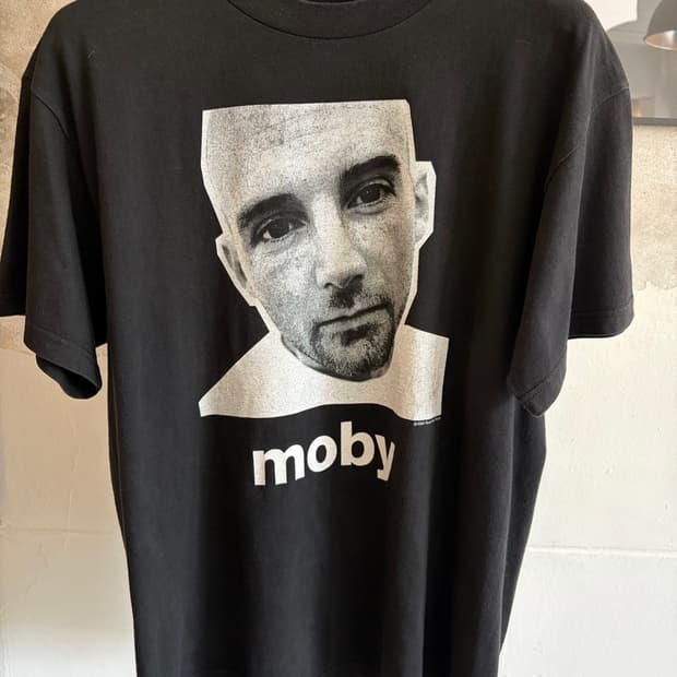 2000 DJ Moby 티셔츠
