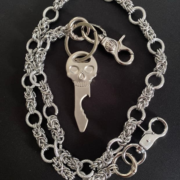 Metallic Skull Key Chain