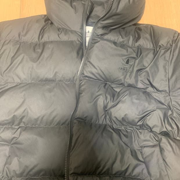 아디다스 숏패딩