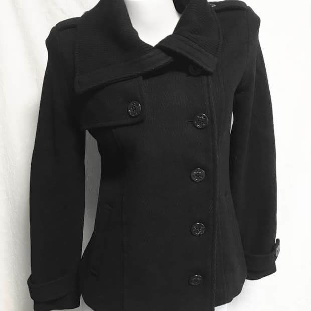 빈티지 사선 버튼 언발 카라 하이넥 울 코트