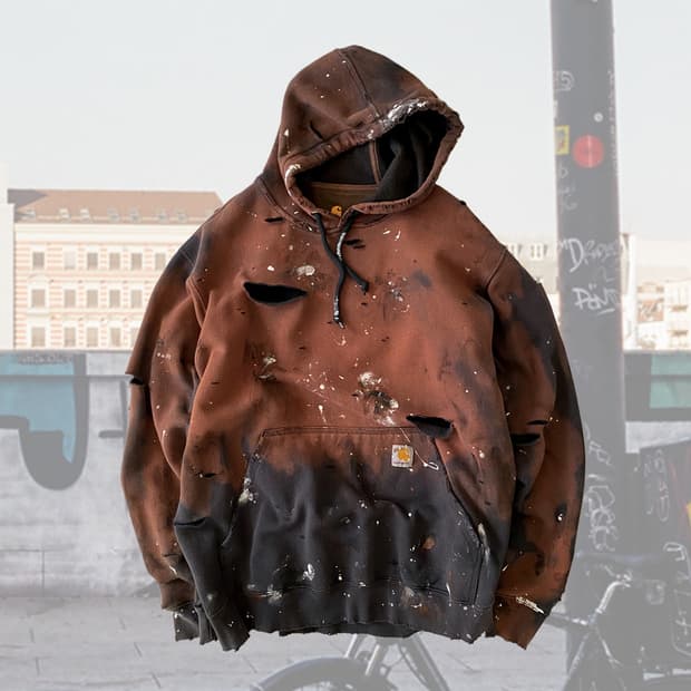 칼하트 디스트로이드 페인팅 후드티