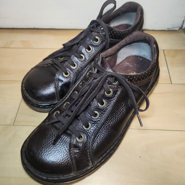 (eu43)닥터마틴 로한