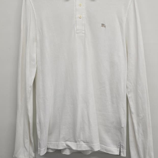 버버리 런던 슬림핏 체크칼라 롱슬리브 카라티.  싸이즈 95.  정품
