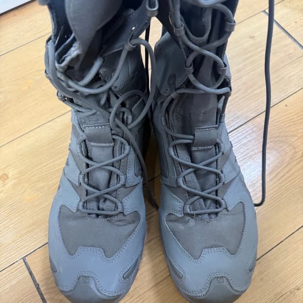 살로몬 리에르 275