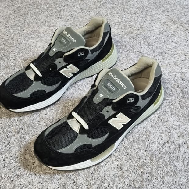 뉴발란스 992 eb 블랙 그레이 300