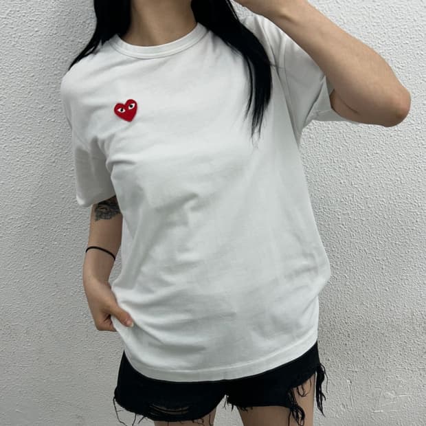꼼데가르송 하트와펜 화이트 반팔 XL
