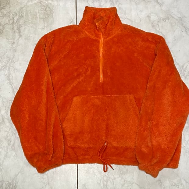 오렌지색 뽀글이 하프집업 풀오버 사이즈 105 오버핏