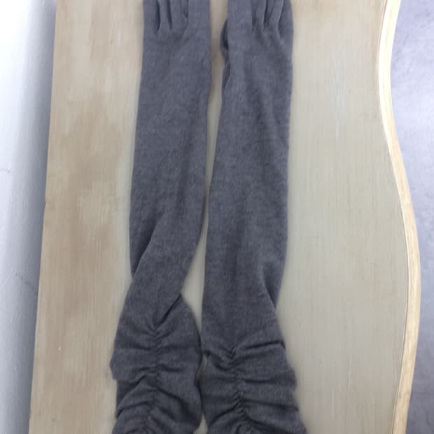 shirring glove