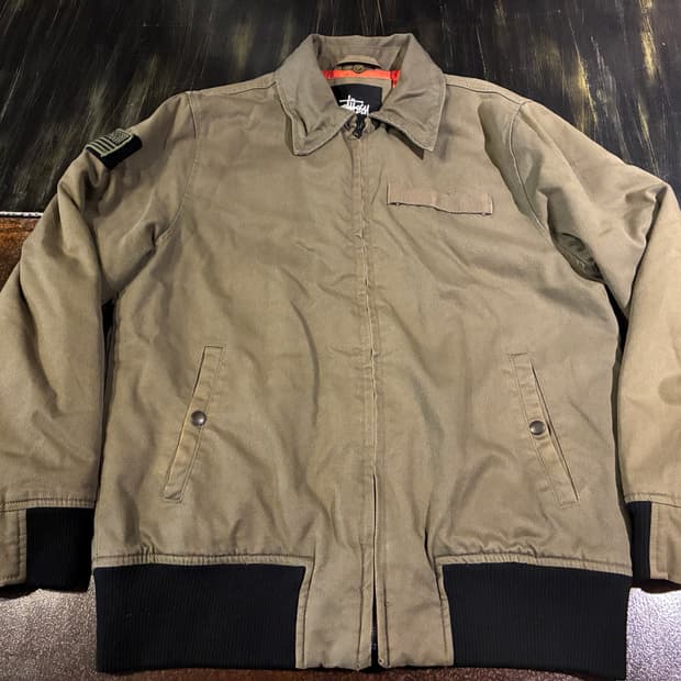 M) 스투시 밀리터리 봄버 워크자켓 올리브