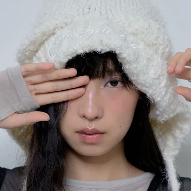 새상품)팬시클럽 버니 트루퍼 비니 모자 아이보리