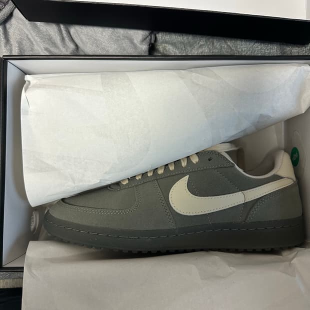 나이키 필드 제너럴 라이트 아미 내츄럴