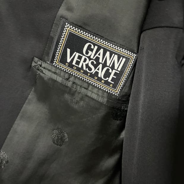 베르사체 남성 셋업