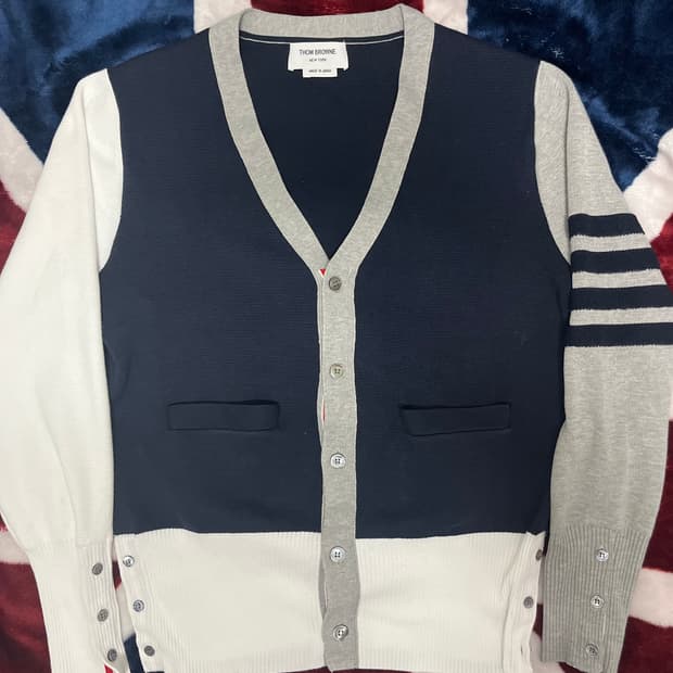 톰브라운 가디건 100